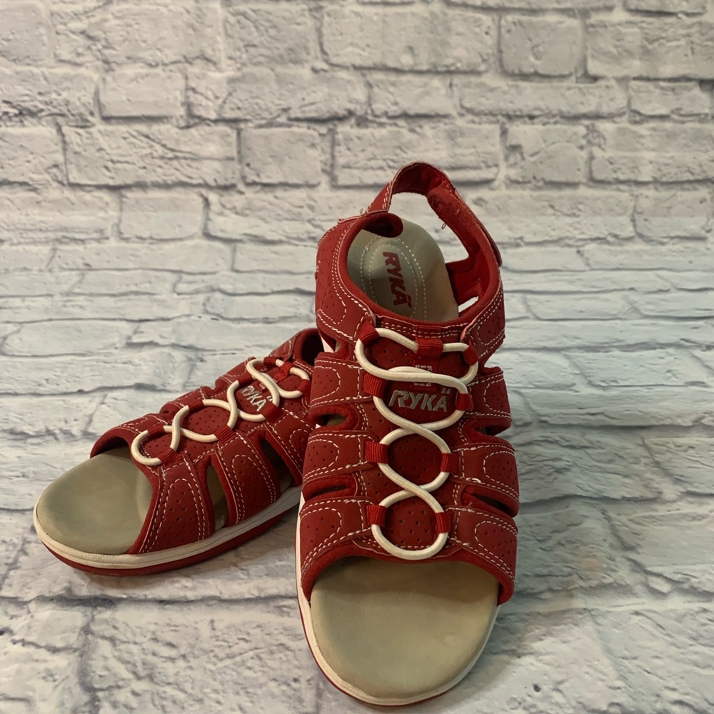 Red Ryka sandals, size 7